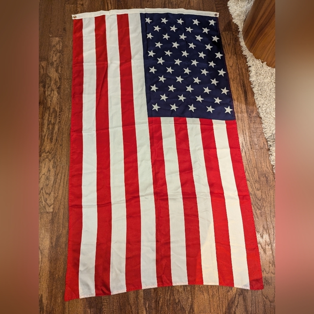 United States flag Approx 3 feet x 5 feet